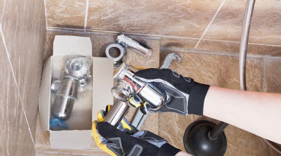 Professional New roof installation in Lowpoint, IL